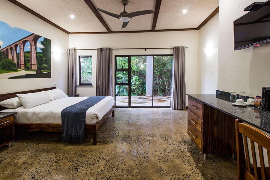 Stephan'S Guest House 谢普斯敦港 外观 照片